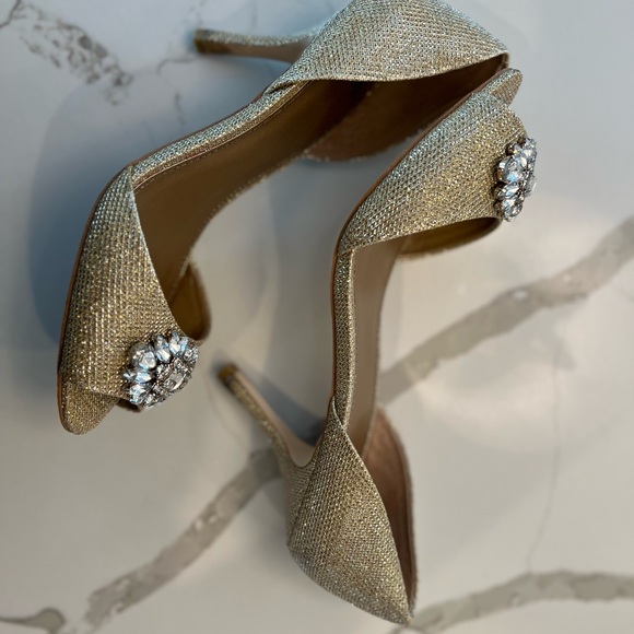 Badgley Mischka Evening Shoes - Picture 7 of 9